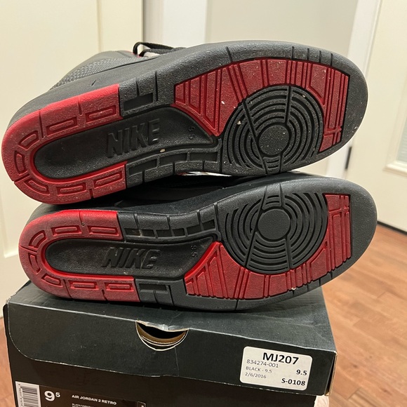 Jordan 2 Retro - Picture 3 of 4